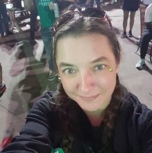 Meet your Posher, Rachael